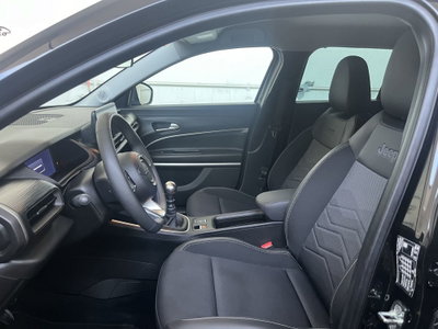 Jeep Avenger 1.2 turbo Altitude fwd 100cv (9)