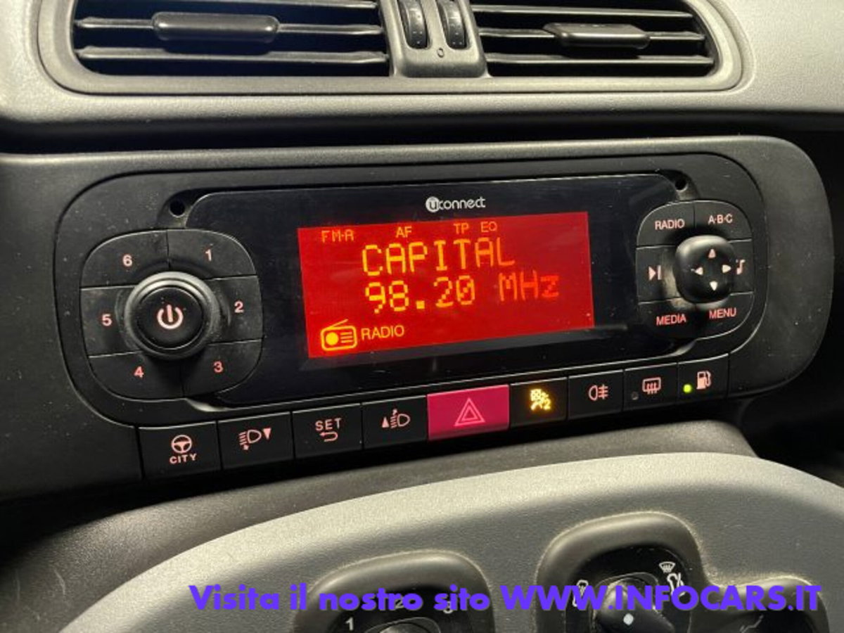 Fiat Panda 0.9 TwinAir Turbo Natural Power City Life (13)