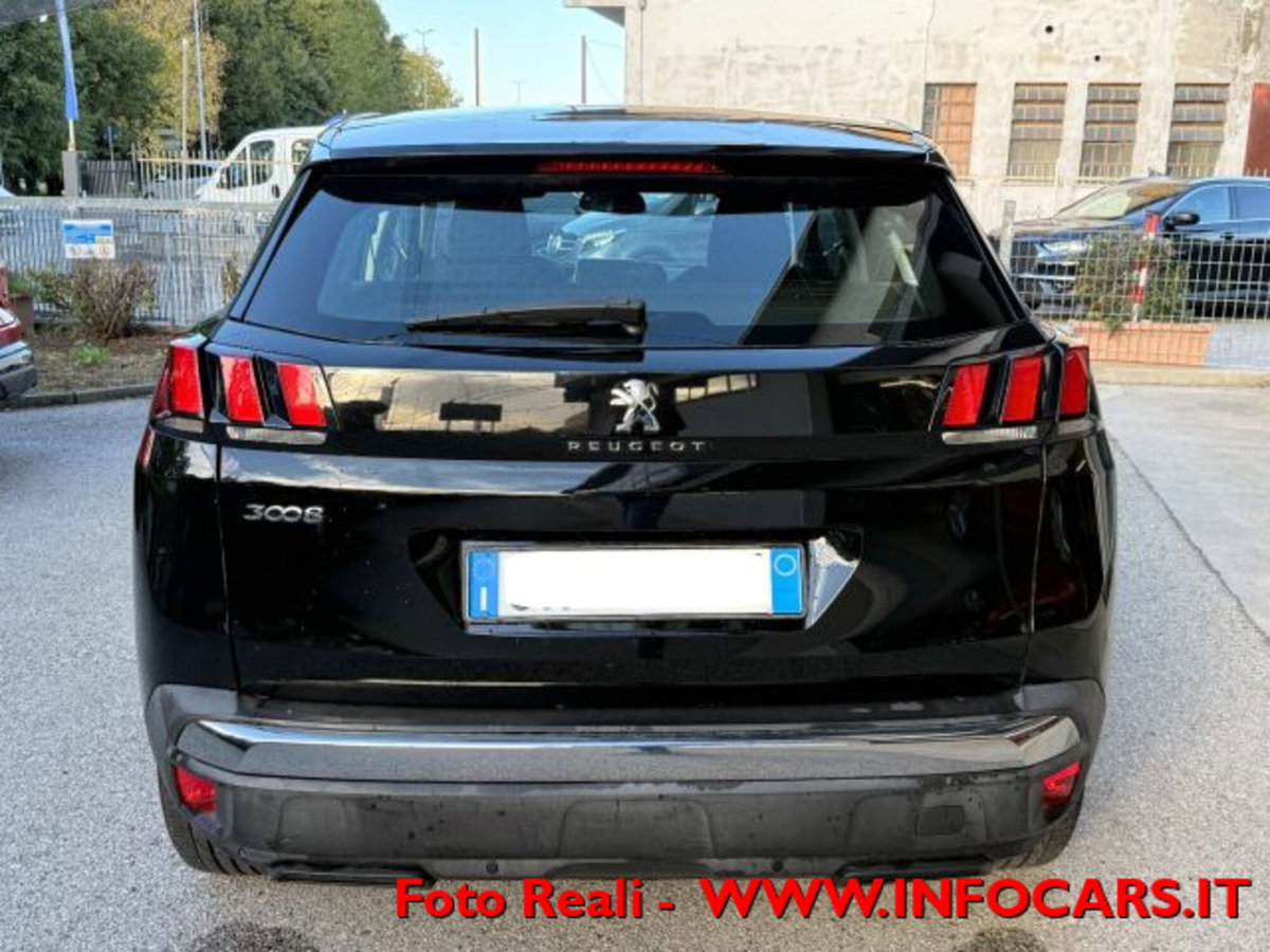 Peugeot 3008 BlueHDi 130 S&S Business (14)