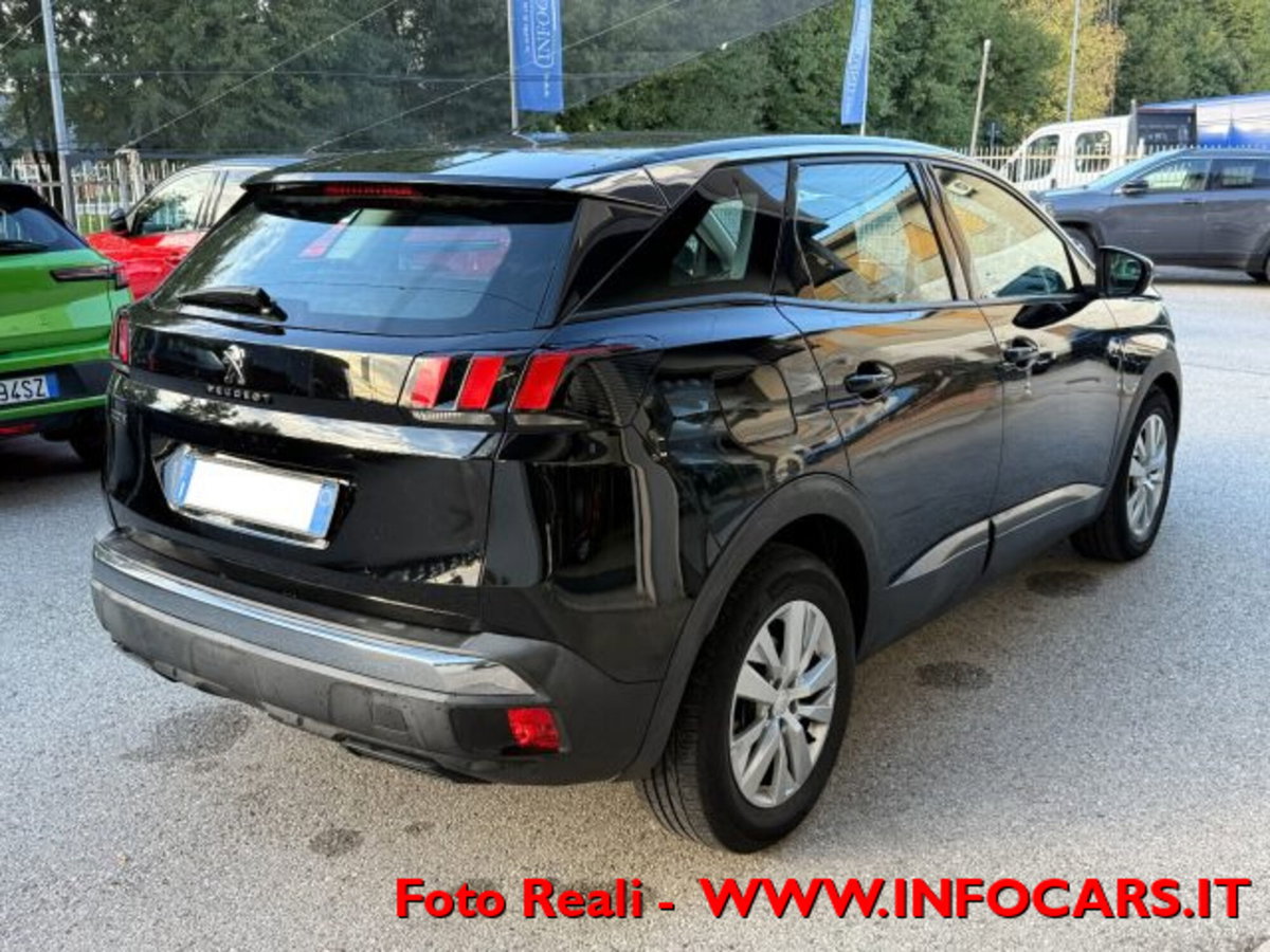 Peugeot 3008 BlueHDi 130 S&S Business (4)
