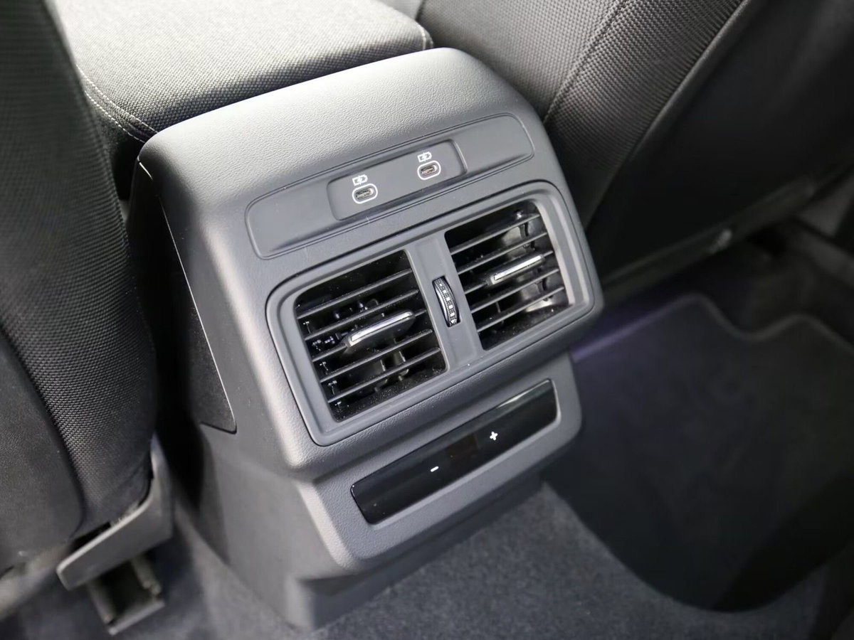 Audi Q5 40 TDI 204 CV quattro S tronic S line plus (17)
