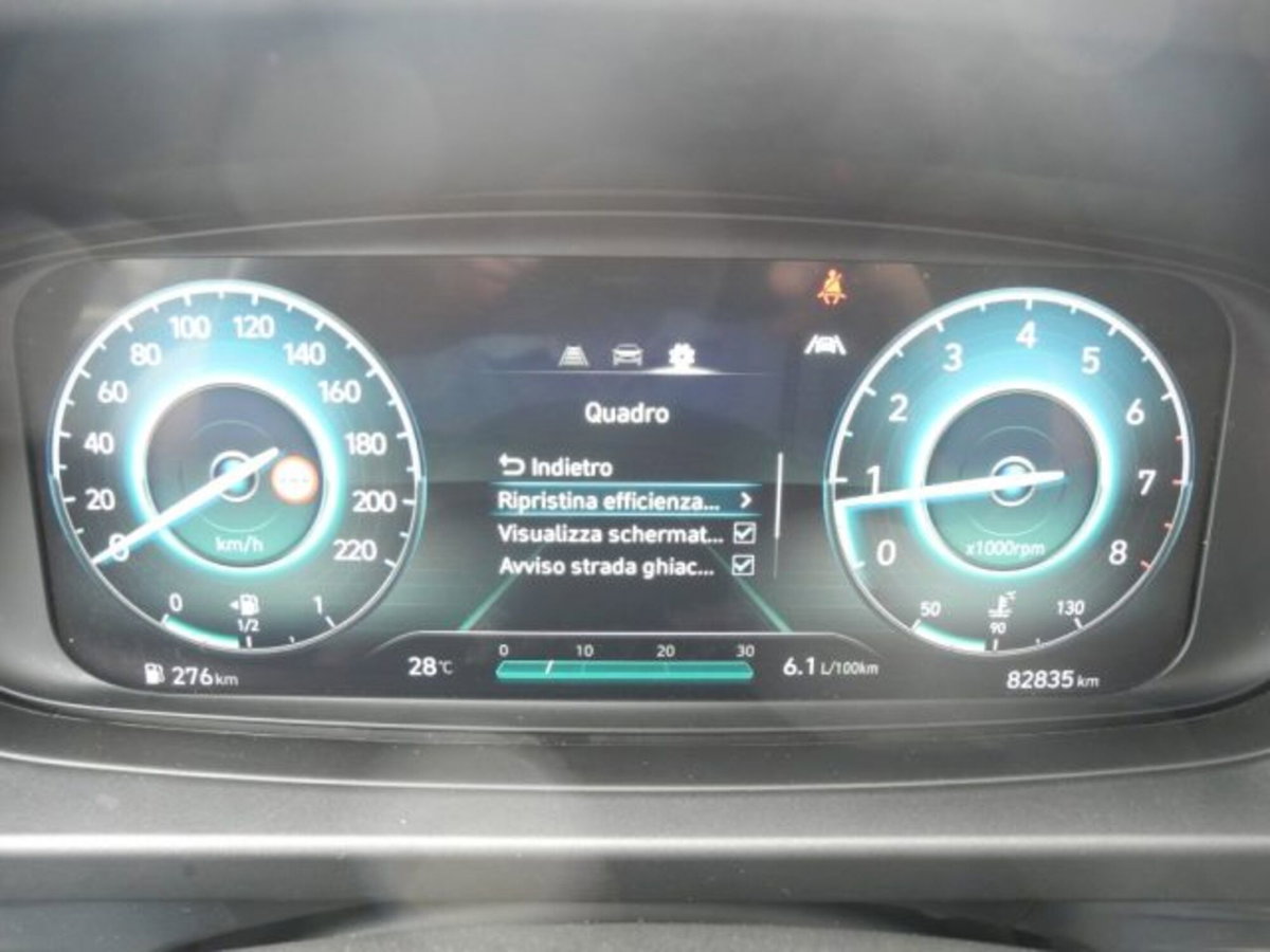 Hyundai i20 1.2 mpi Connectline mt (20)