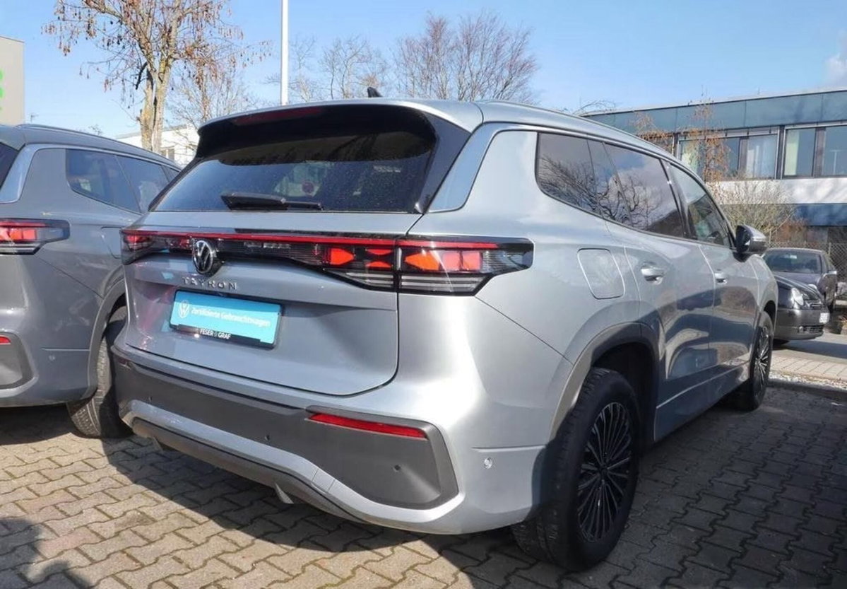 Volkswagen Tayron 2.0 tdi Life 150cv dsg 7p.ti (2)