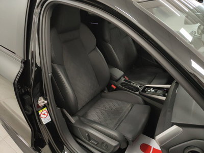 Audi A3 Sedan 40 TFSI quattro S tronic S line edition (5)