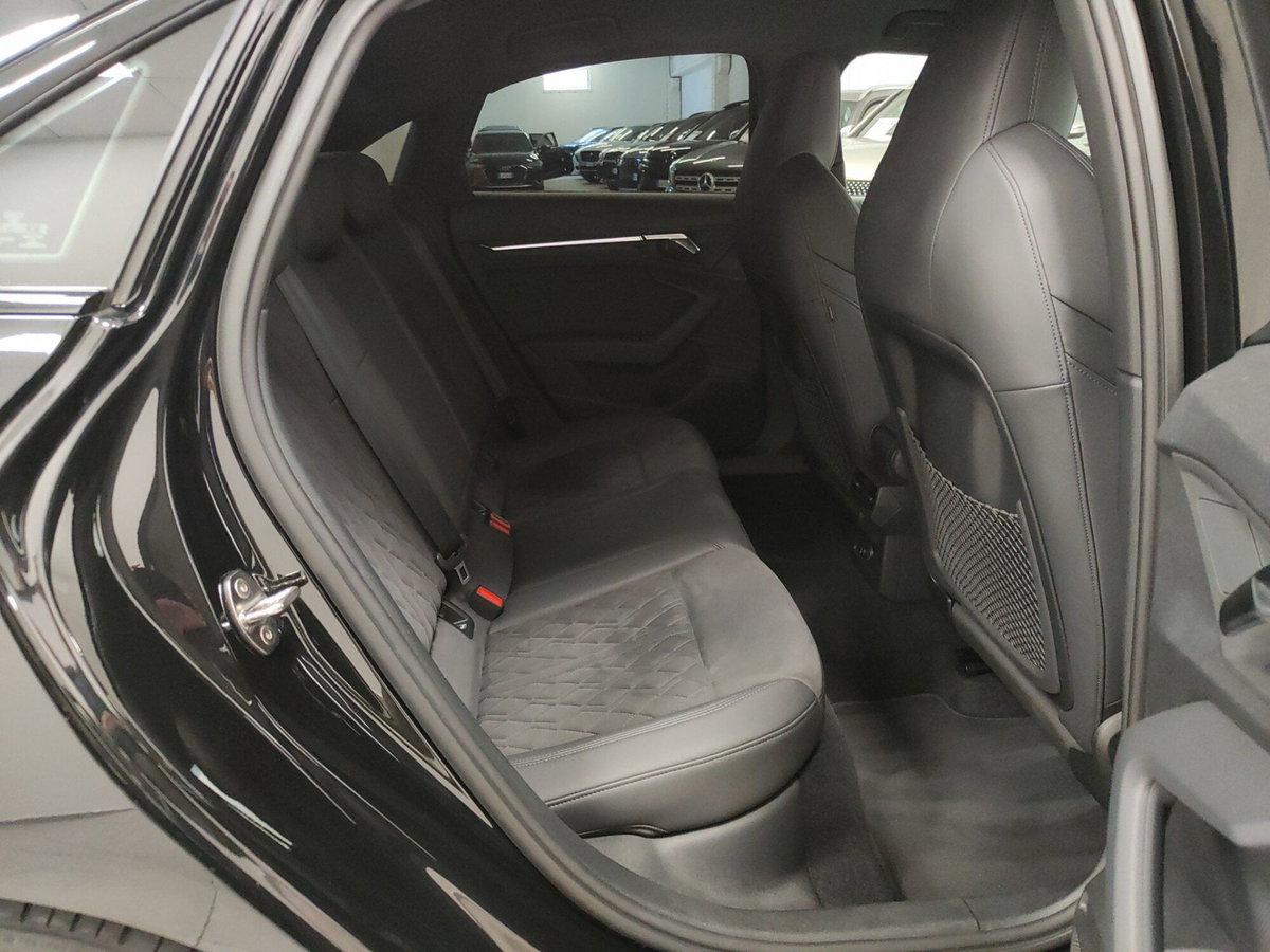 Audi A3 Sedan 40 TFSI quattro S tronic S line edition (7)
