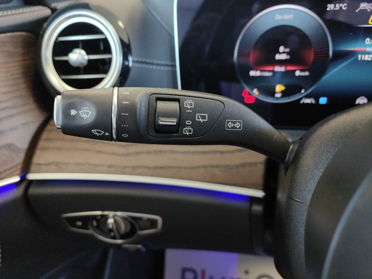 Mercedes-Benz Classe E Station Wagon 220 d 4Matic Auto Premium All-Terrain (19)