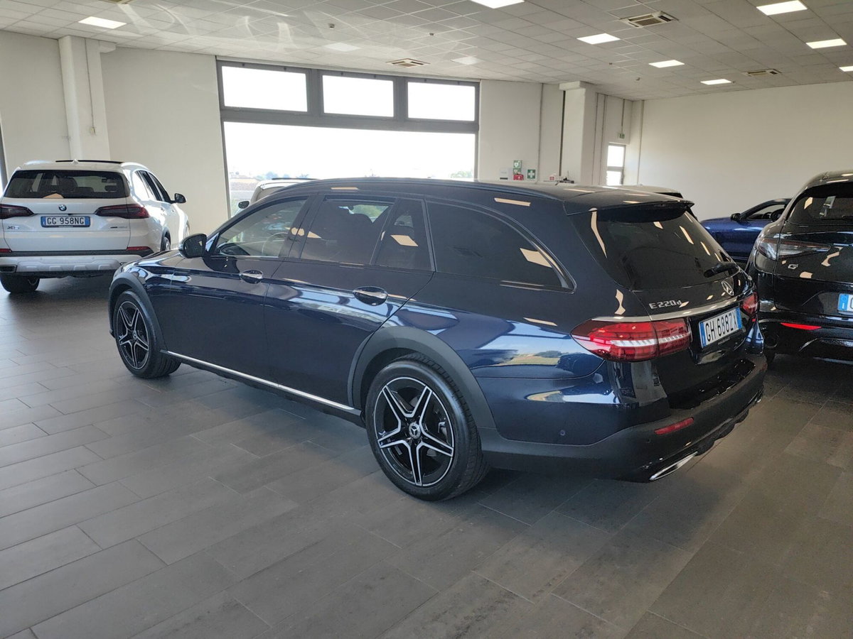 Mercedes-Benz Classe E Station Wagon 220 d 4Matic Auto Premium All-Terrain (9)