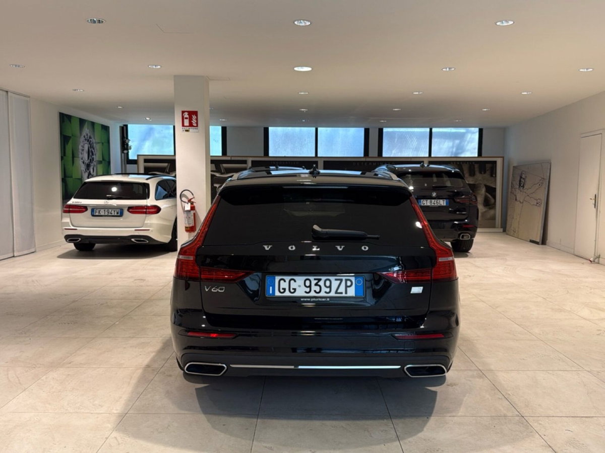 Volvo V60 T6 Recharge AWD Plug-in Hybrid Inscription (16)