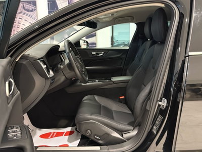 Volvo V60 T6 Recharge AWD Plug-in Hybrid Inscription (20)