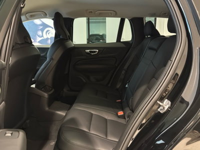 Volvo V60 T6 Recharge AWD Plug-in Hybrid Inscription (8)
