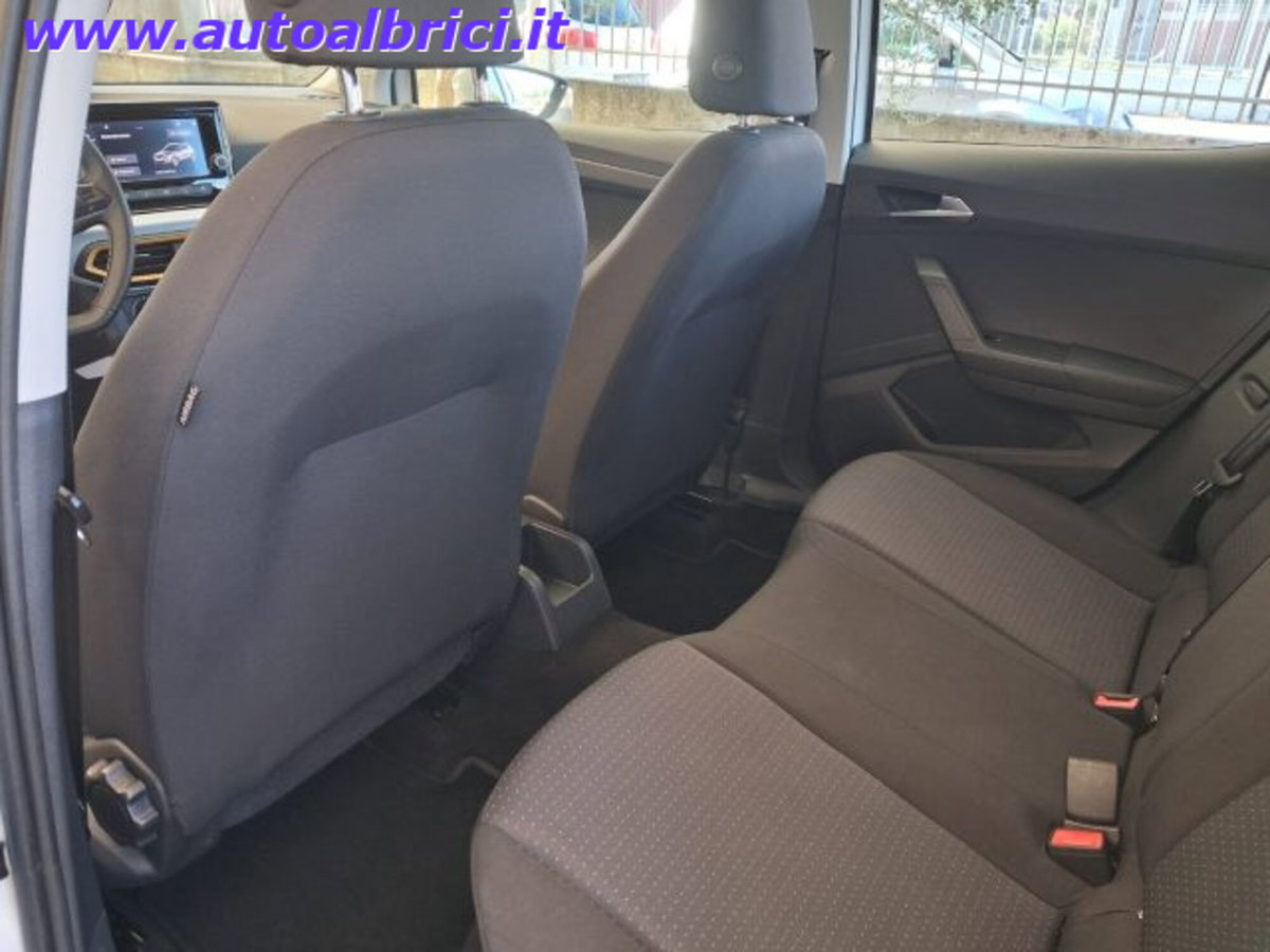 SEAT Arona 1.0 ecotsi Style 95cv (19)