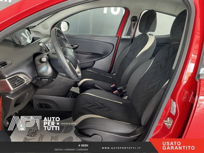 Lancia Ypsilon 1.2 69 CV 5 porte Gold (13)
