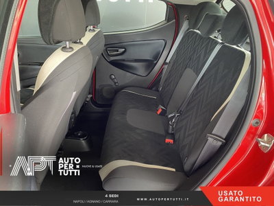 Lancia Ypsilon 1.2 69 CV 5 porte Gold (14)