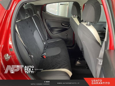 Lancia Ypsilon 1.2 69 CV 5 porte Gold (15)