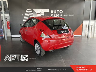 Lancia Ypsilon 1.2 69 CV 5 porte Gold (4)