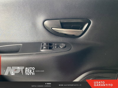Lancia Ypsilon 1.2 69 CV 5 porte Gold (8)