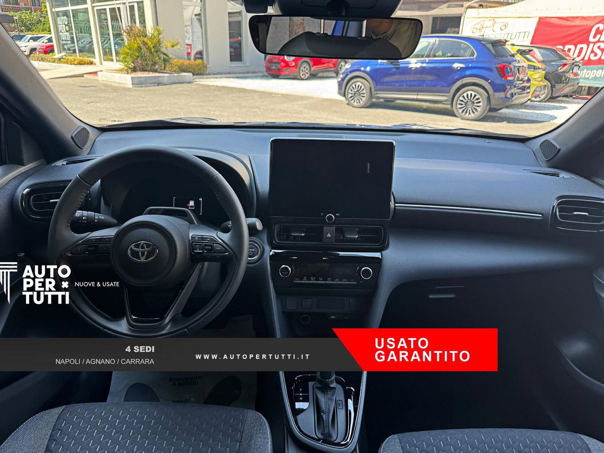 Toyota Yaris Cross 1.5h GR Sport Black Sky fwd 116cv e-cvt (12)