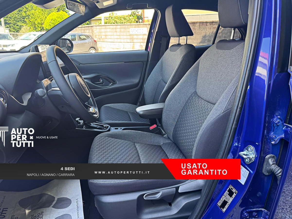 Toyota Yaris Cross 1.5h GR Sport Black Sky fwd 116cv e-cvt (13)