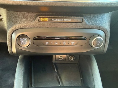 Ford Focus 1.0t ecoboost h ST-Line X 125cv (19)