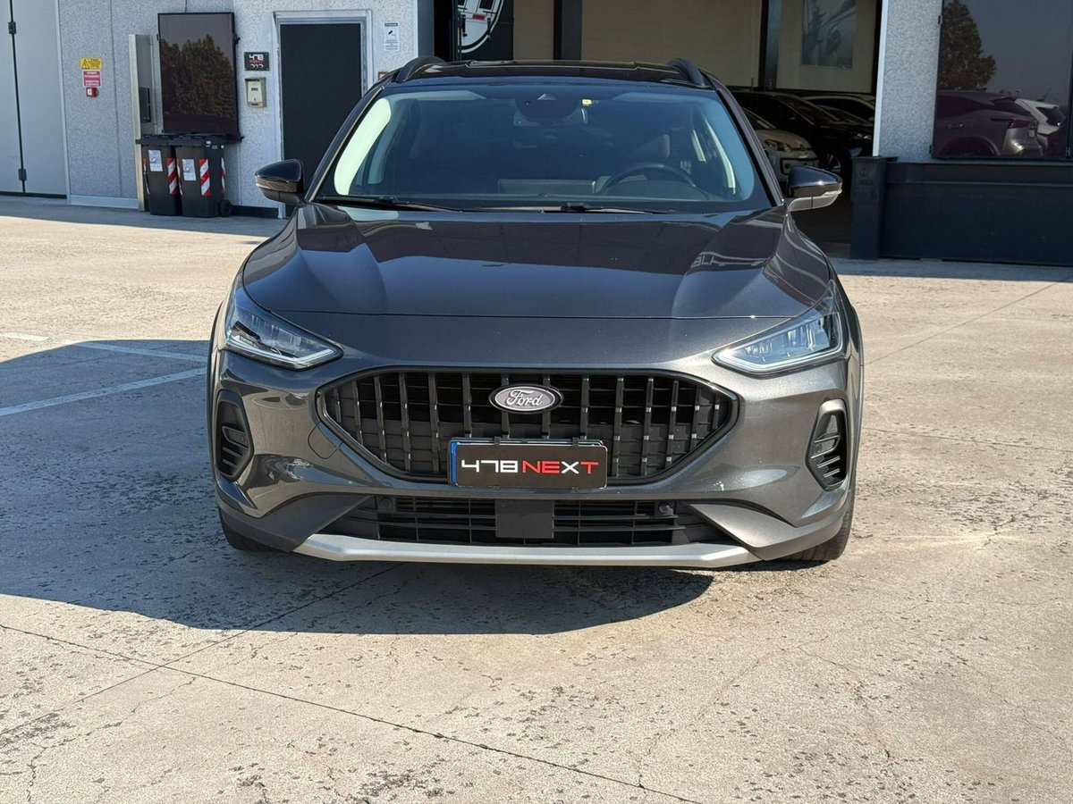 Ford Focus 1.0t ecoboost h ST-Line X 125cv (2)
