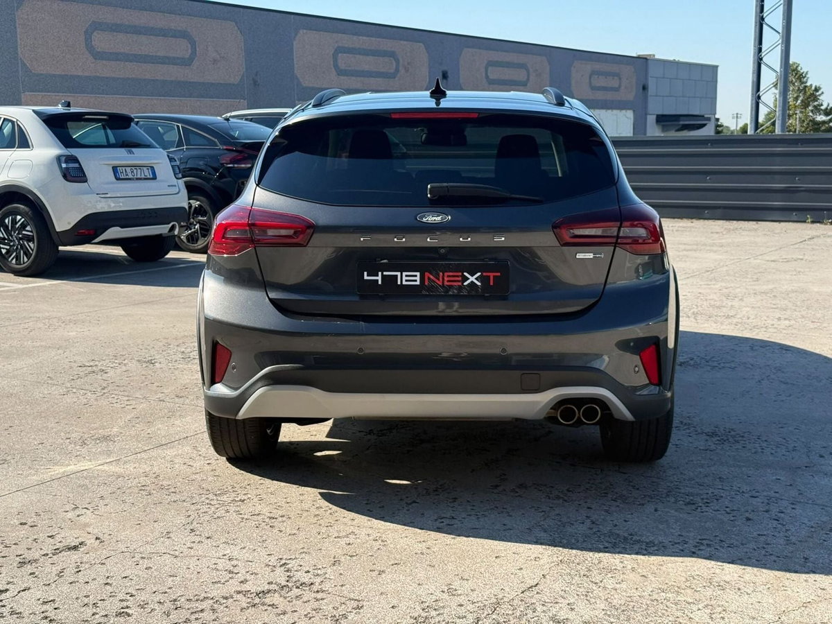 Ford Focus 1.0t ecoboost h ST-Line X 125cv (8)