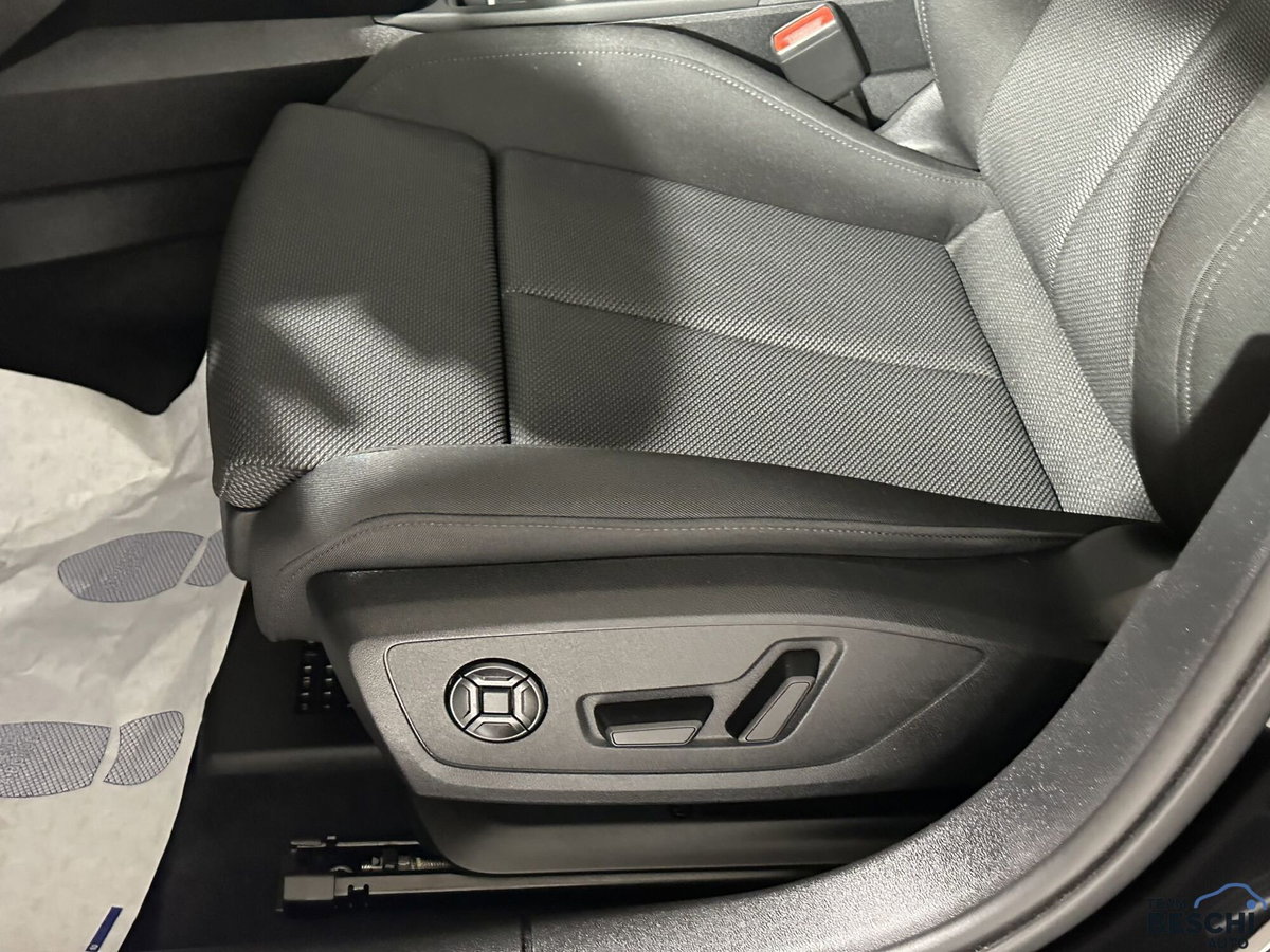 Audi A3 Sportback 30 TFSI S tronic Business (13)