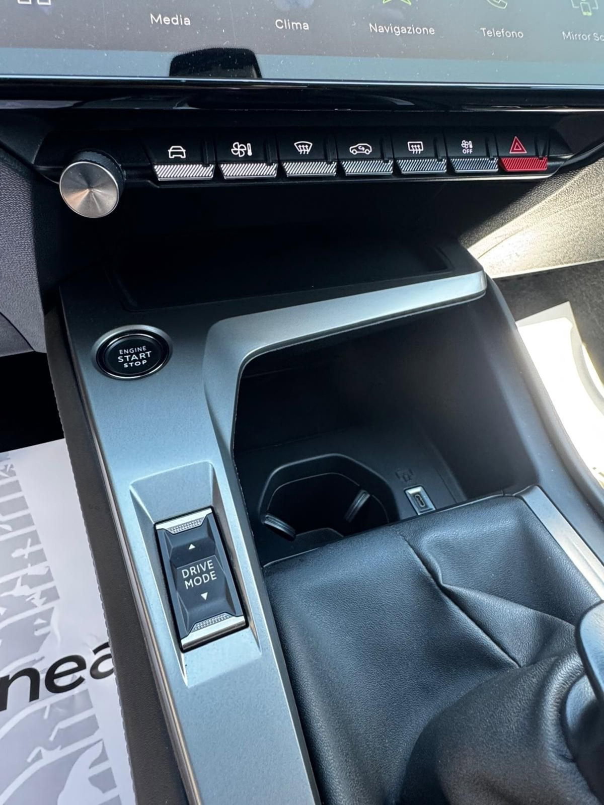 Peugeot 308 PureTech Turbo 130 S&S Allure Pack (20)