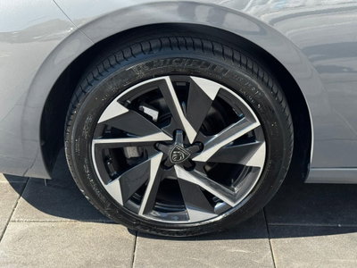 Peugeot 308 PureTech Turbo 130 S&S Allure Pack (6)
