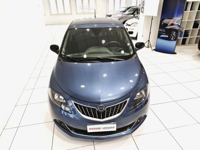 Lancia Ypsilon 1.0 FireFly 5 porte S&S Hybrid Ecochic A. Ferretti (12)