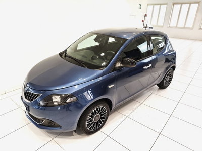 Lancia Ypsilon 1.0 FireFly 5 porte S&S Hybrid Ecochic A. Ferretti (13)