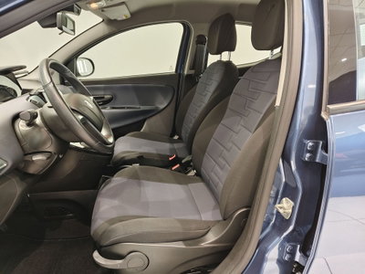 Lancia Ypsilon 1.0 FireFly 5 porte S&S Hybrid Ecochic A. Ferretti (7)