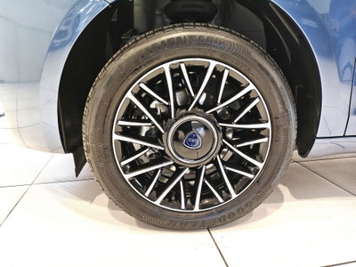 Lancia Ypsilon 1.0 FireFly 5 porte S&S Hybrid Ecochic A. Ferretti (8)