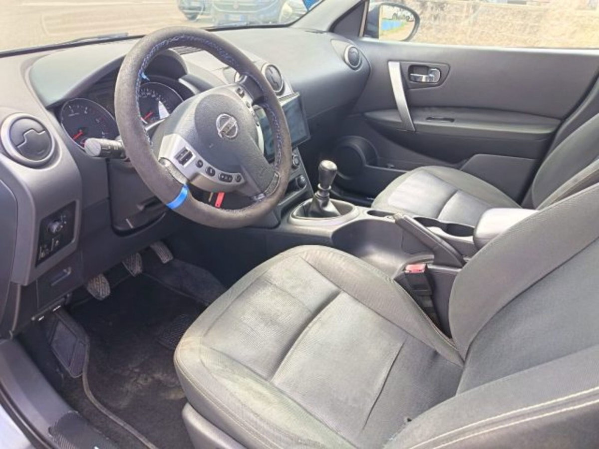 Nissan Qashqai 1.5 dCi DPF Tekna (9)
