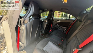 Mercedes-Benz CLA 45 AMG 4Matic (11)