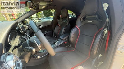 Mercedes-Benz CLA 45 AMG 4Matic (13)