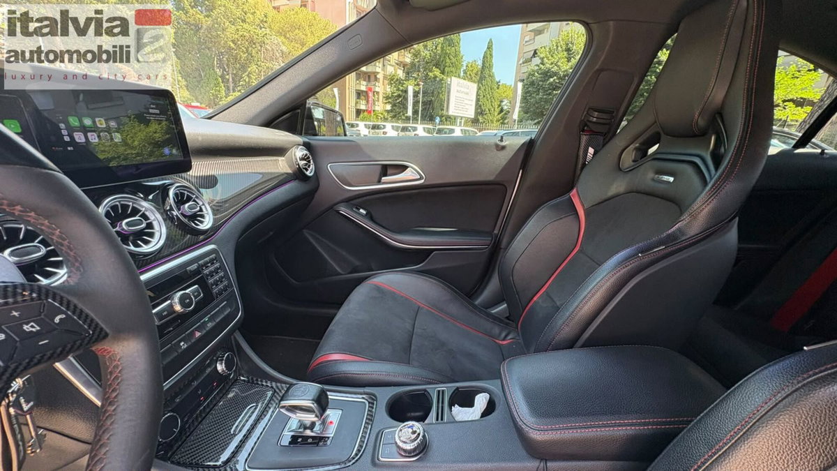 Mercedes-Benz CLA 45 AMG 4Matic (18)
