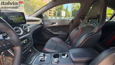 Mercedes-Benz CLA 45 AMG 4Matic (18)