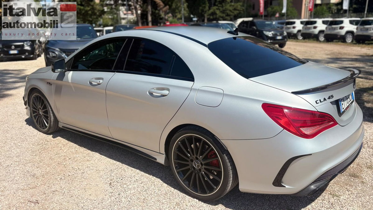 Mercedes-Benz CLA 45 AMG 4Matic (4)