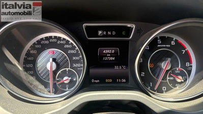 Mercedes-Benz CLA 45 AMG 4Matic (8)