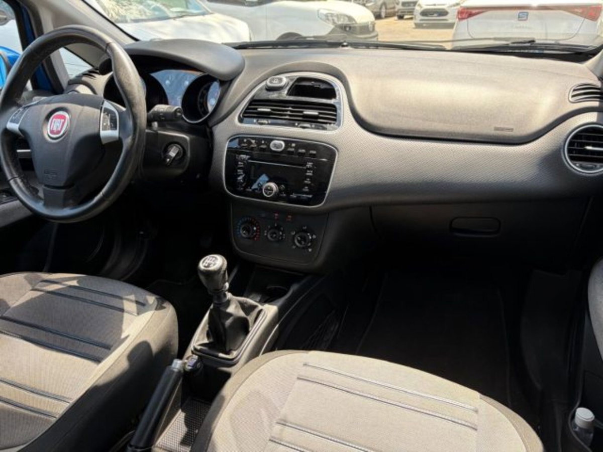 Fiat Punto Evo 1.4 5 porte S&S Dynamic (11)