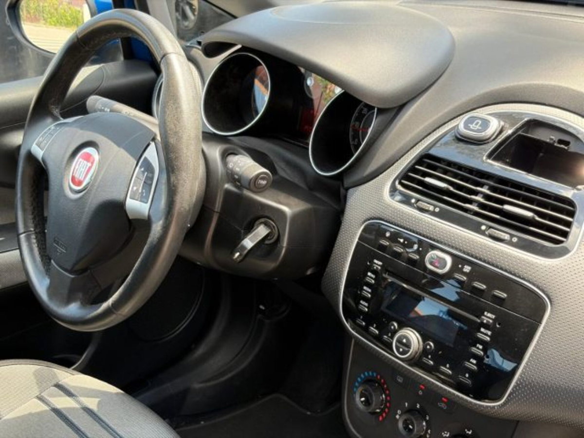 Fiat Punto Evo 1.4 5 porte S&S Dynamic (12)