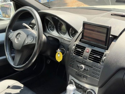 Mercedes-Benz Classe C 220 CDI BlueEFFICIENCY Avantgarde AMG (15)