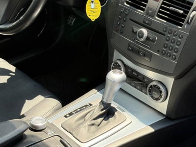 Mercedes-Benz Classe C 220 CDI BlueEFFICIENCY Avantgarde AMG (16)