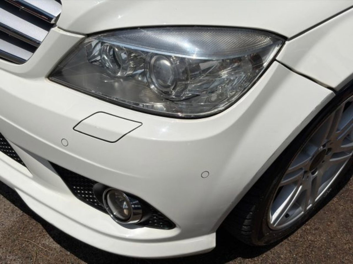 Mercedes-Benz Classe C 220 CDI BlueEFFICIENCY Avantgarde AMG (9)
