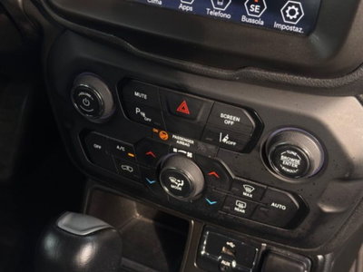 Jeep Renegade 1.5 Turbo T4 MHEV Upland (15)