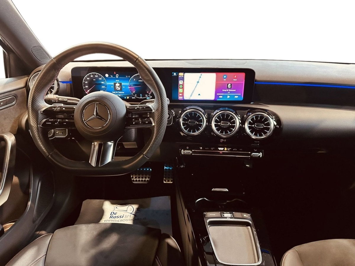 Mercedes-Benz Classe A 200 d Automatic Premium (8)