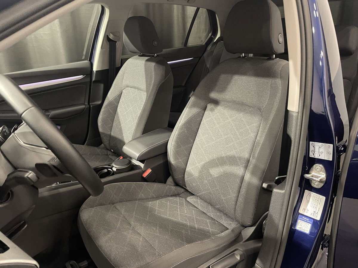 Volkswagen Golf 2.0 TDI DSG SCR Life (9)