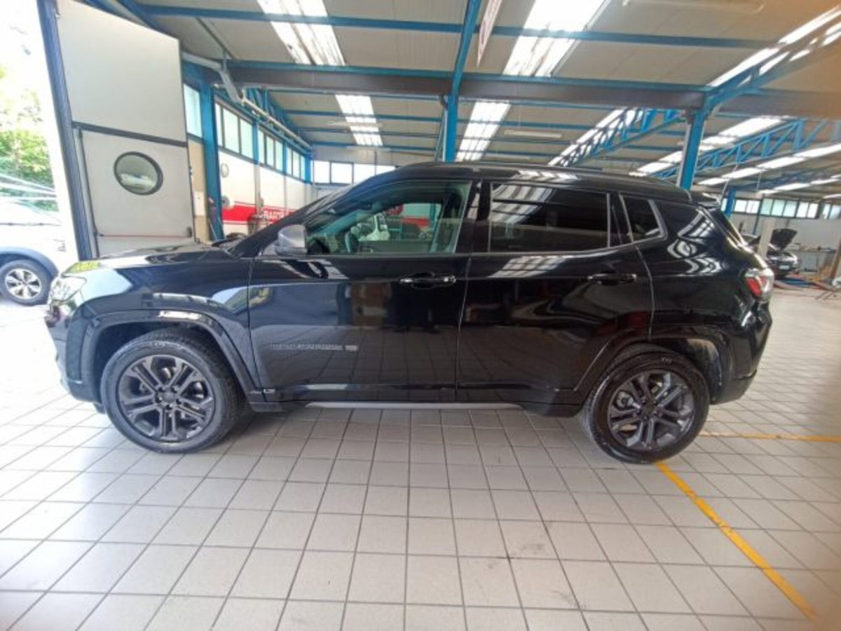 Jeep Compass 1.6 Multijet II 2WD Limited (16)