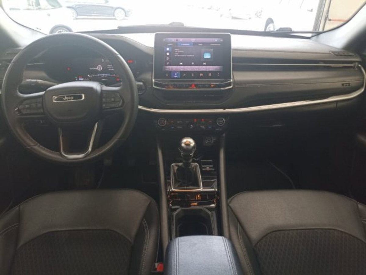Jeep Compass 1.6 Multijet II 2WD Limited (6)