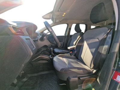 Dacia Duster 1.0 TCe GPL 4x2 Extreme (13)